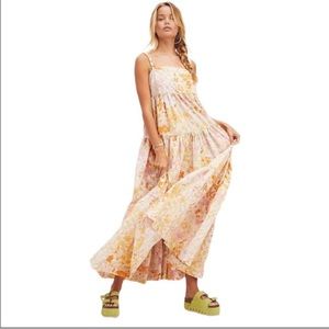 BOGO 1/2 OFF 🛍️ Free People Floral Scoop Back Maxi Dress